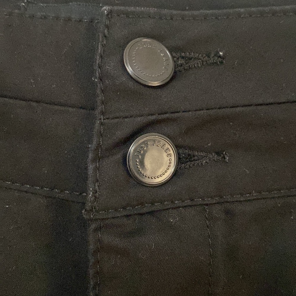 Just Jeans - Black Shorts - Size 12 - Picture 5 of 6